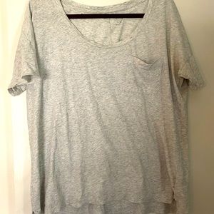 oversized grey t-shirt